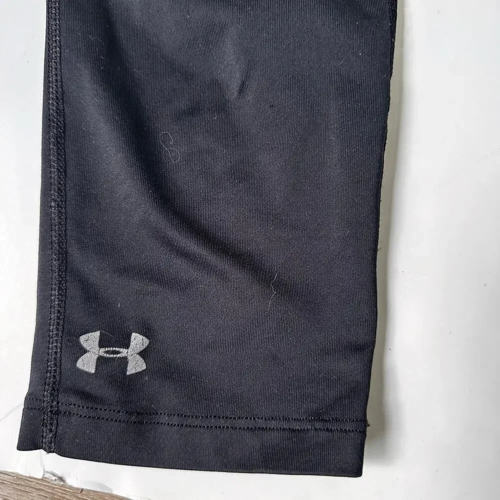 Under Armour crop pants